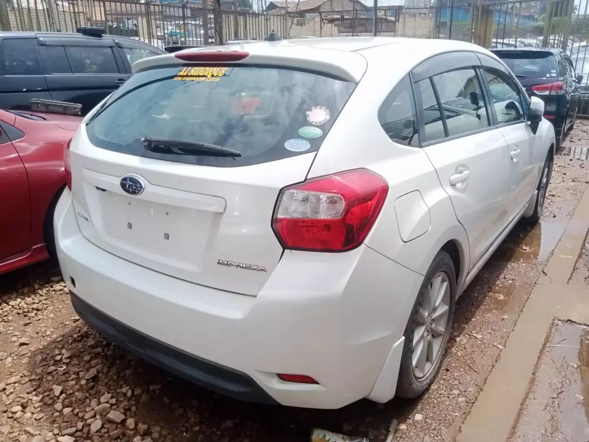 Subaru Impreza   - 2012