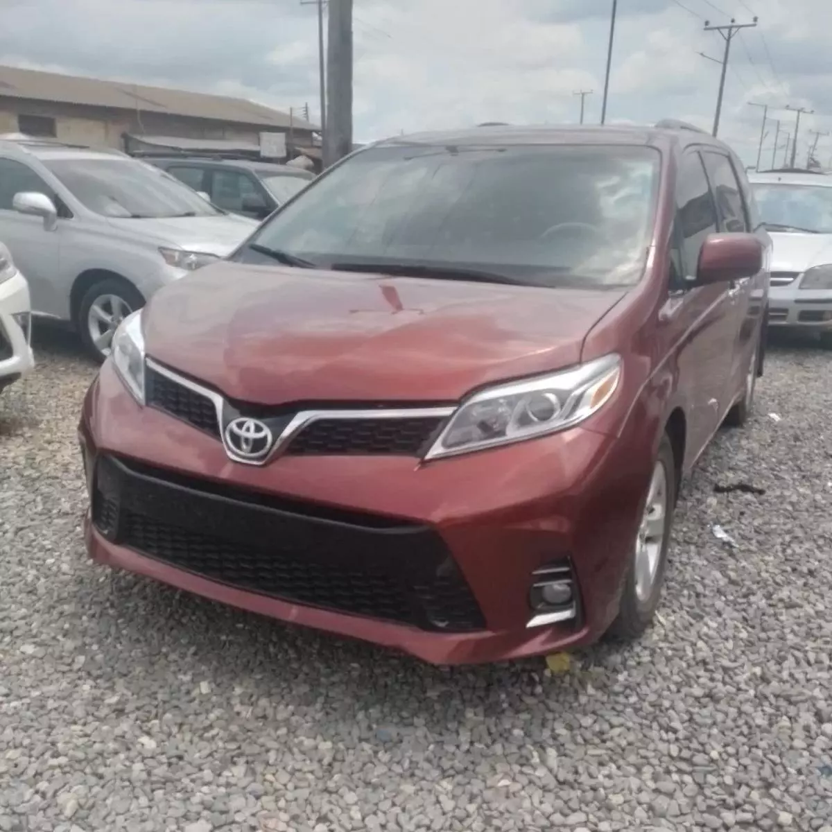 Toyota Sienna   - 2015