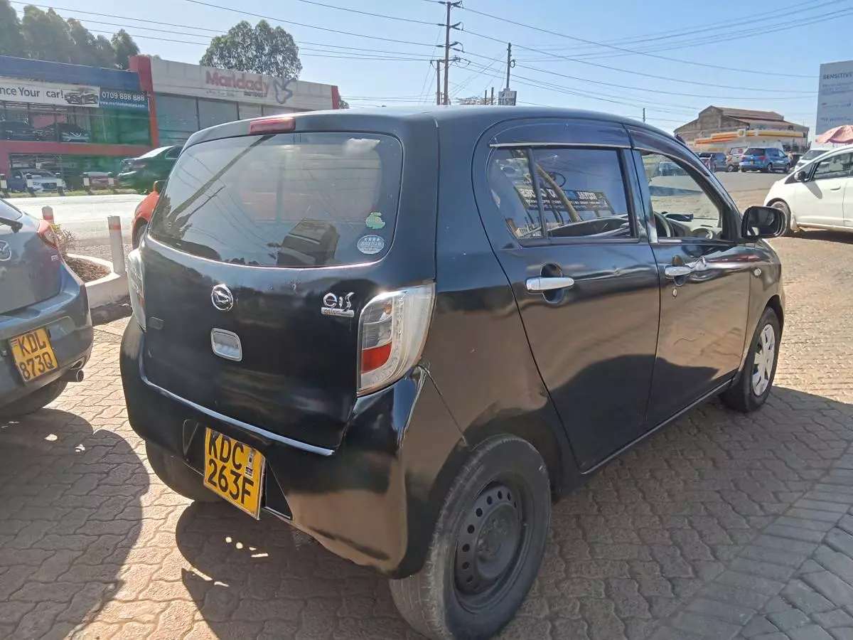 Daihatsu Mira    - 2014