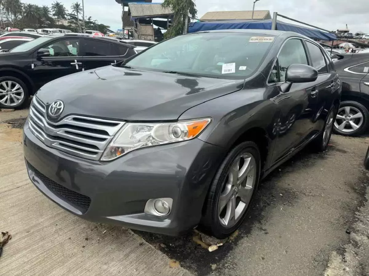 Toyota Venza   - 2009