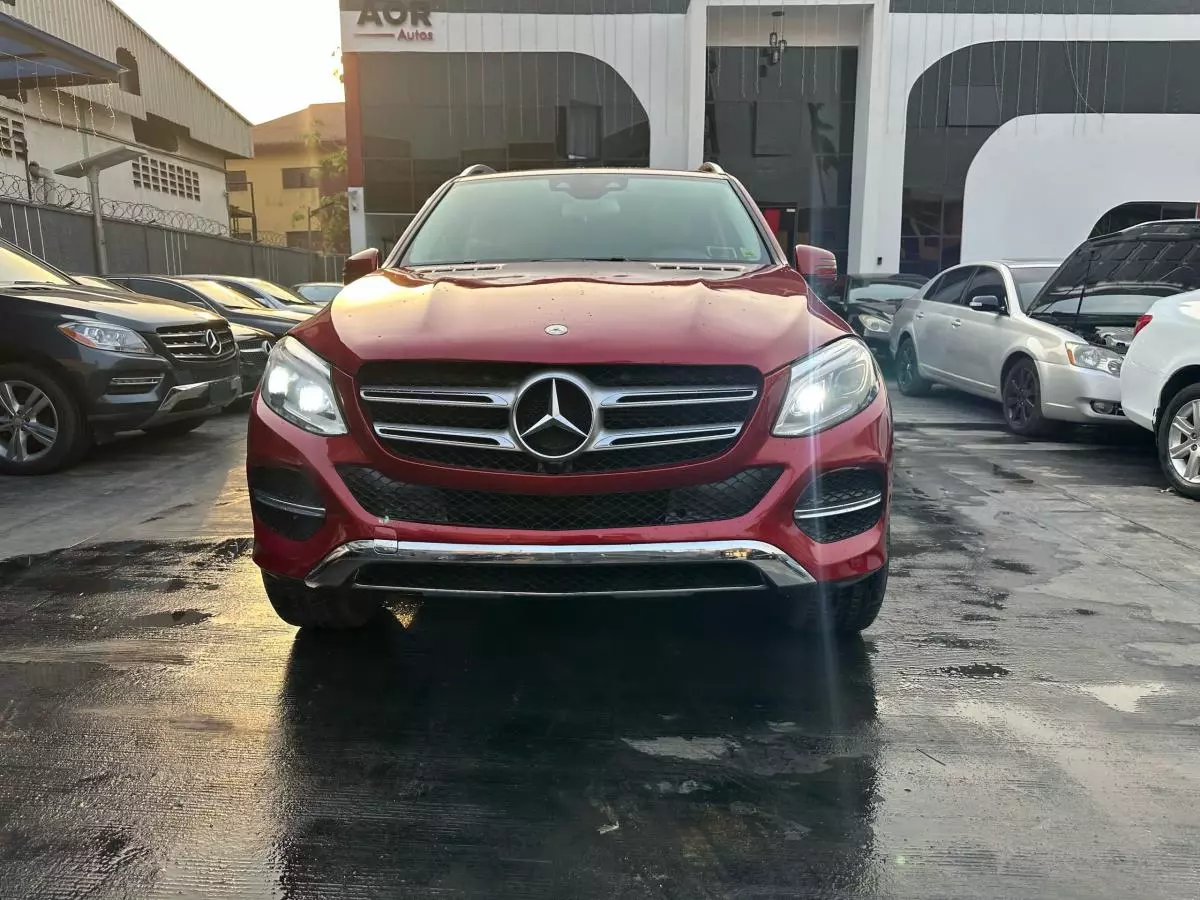 Mercedes-Benz GLE 350   - 2016