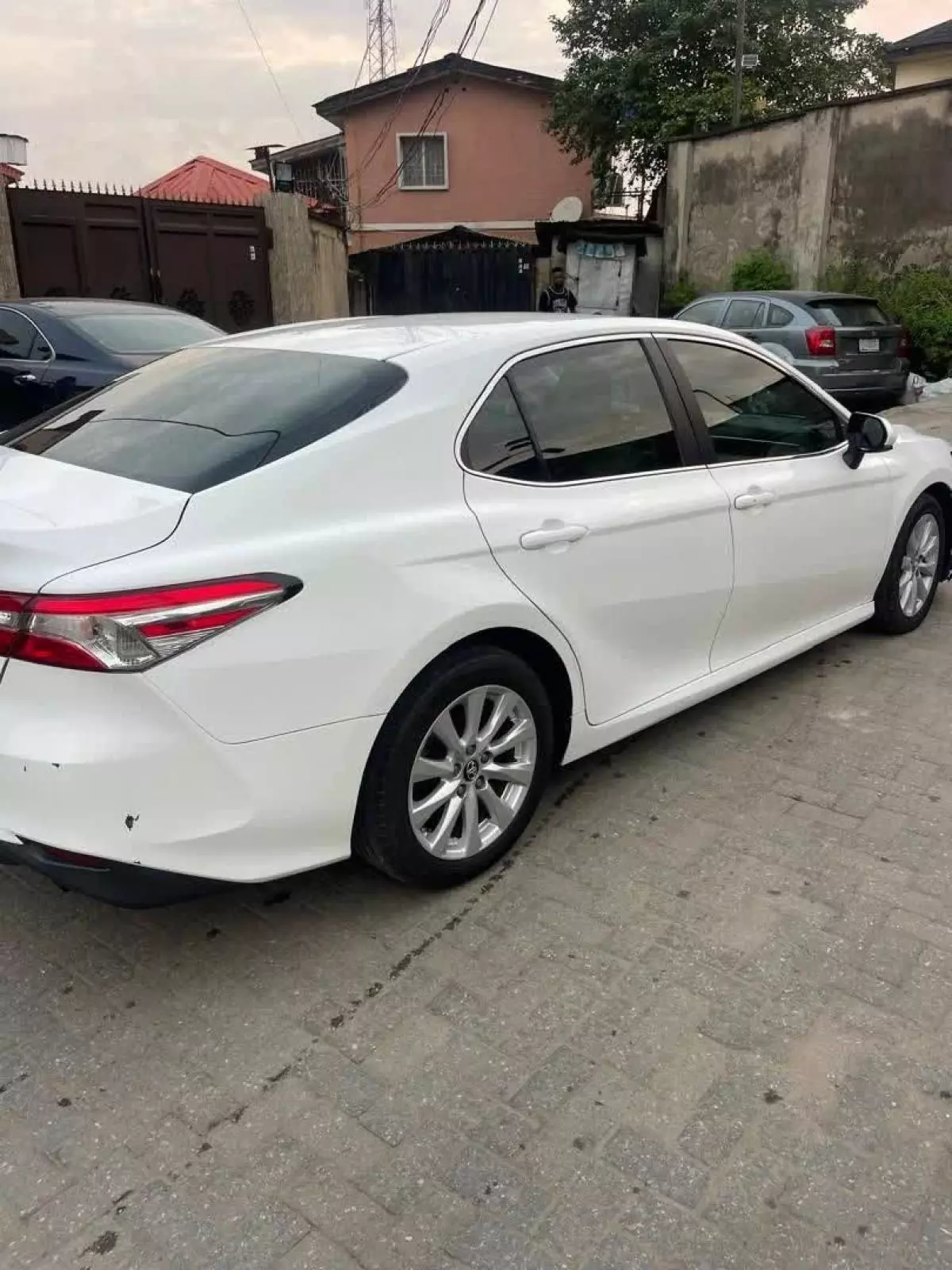 Toyota Camry   - 2018