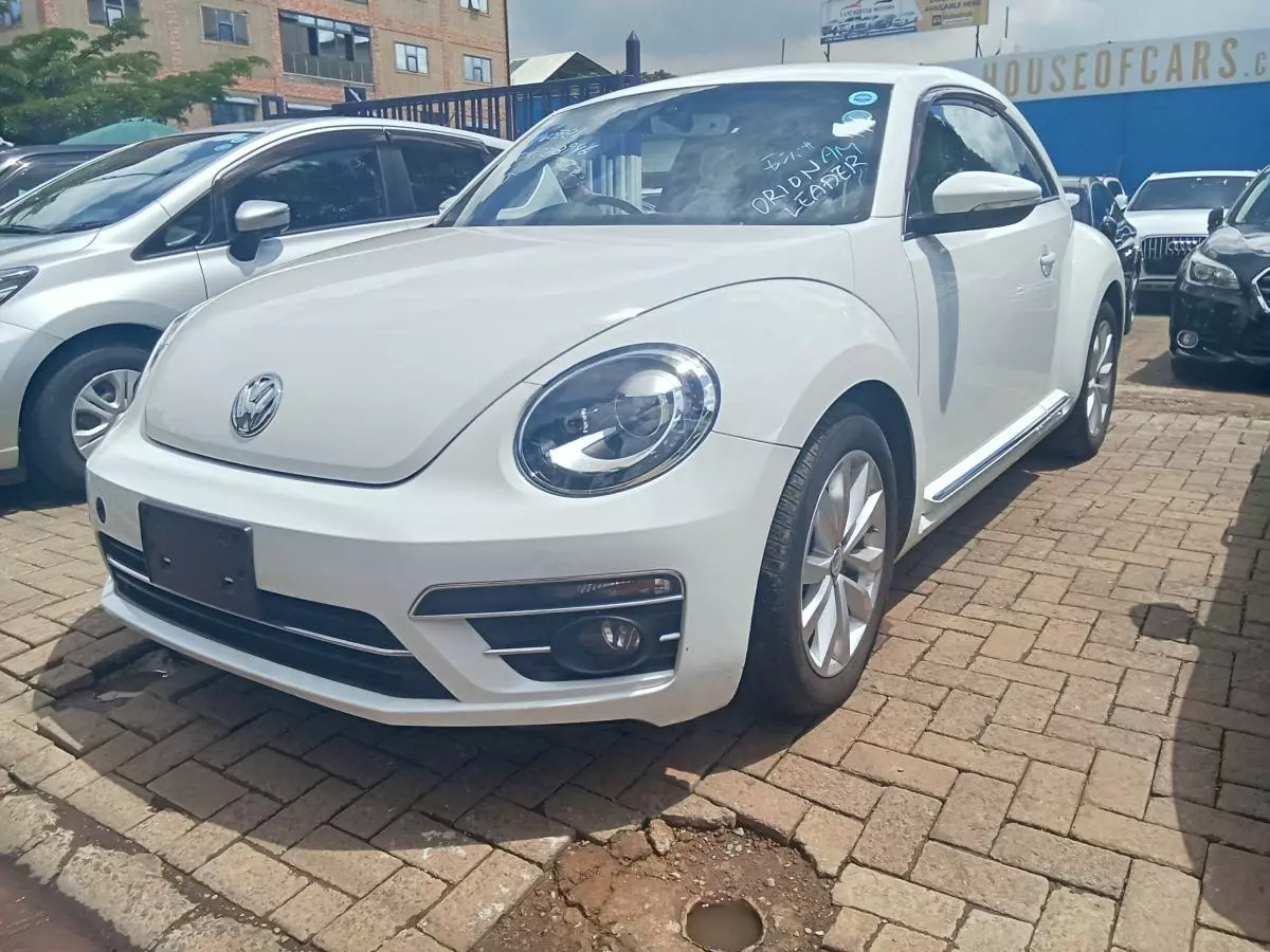 Volkswagen Beetle   - 2018