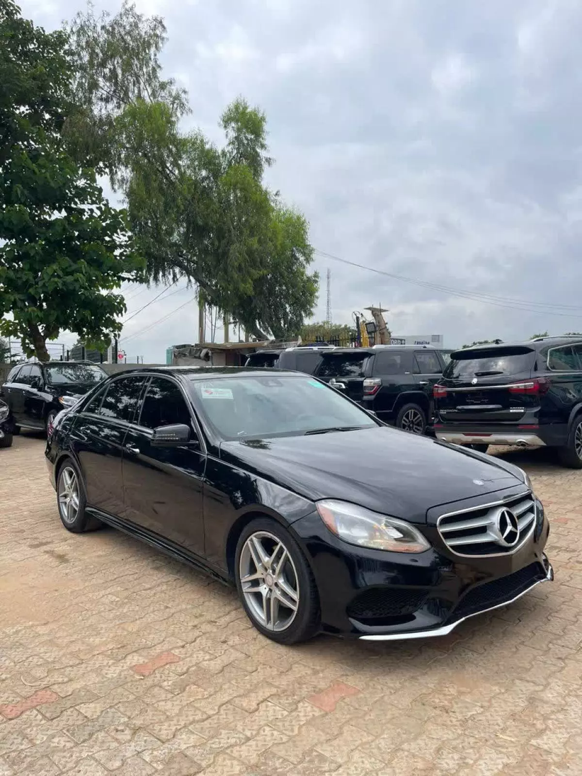 Mercedes-Benz E 350   - 2014