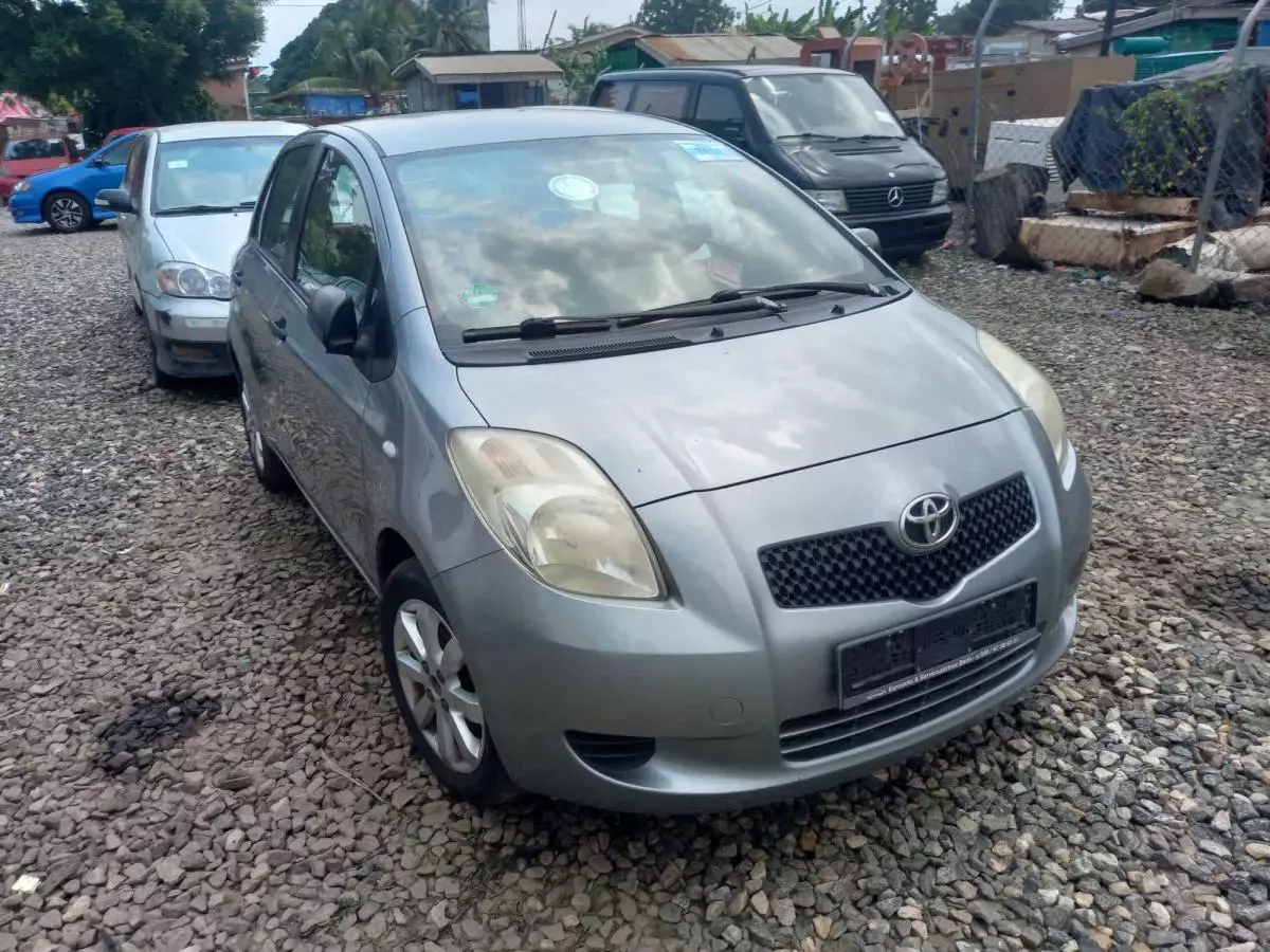 Toyota Yaris   - 2007