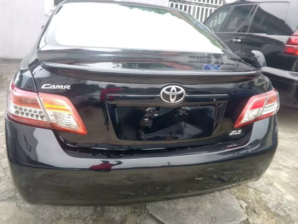 Toyota Camry   - 2007