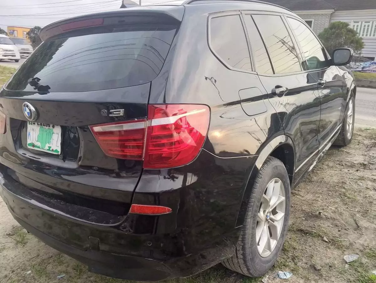 BMW X3   - 2011