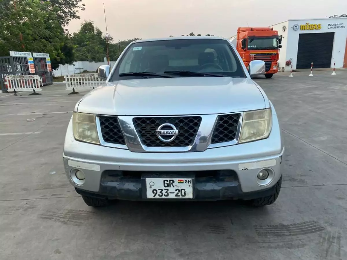 Nissan NAVARA LE   - 2012