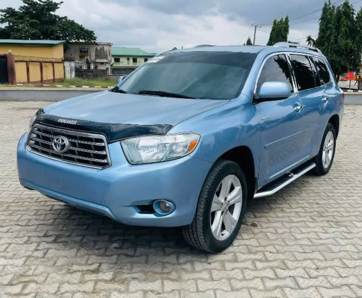 Toyota Highlander   - 2008