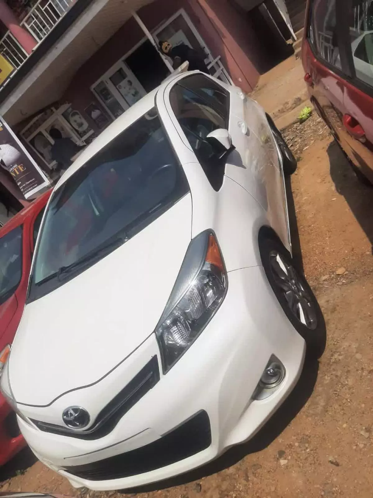 Toyota Yaris   - 2013