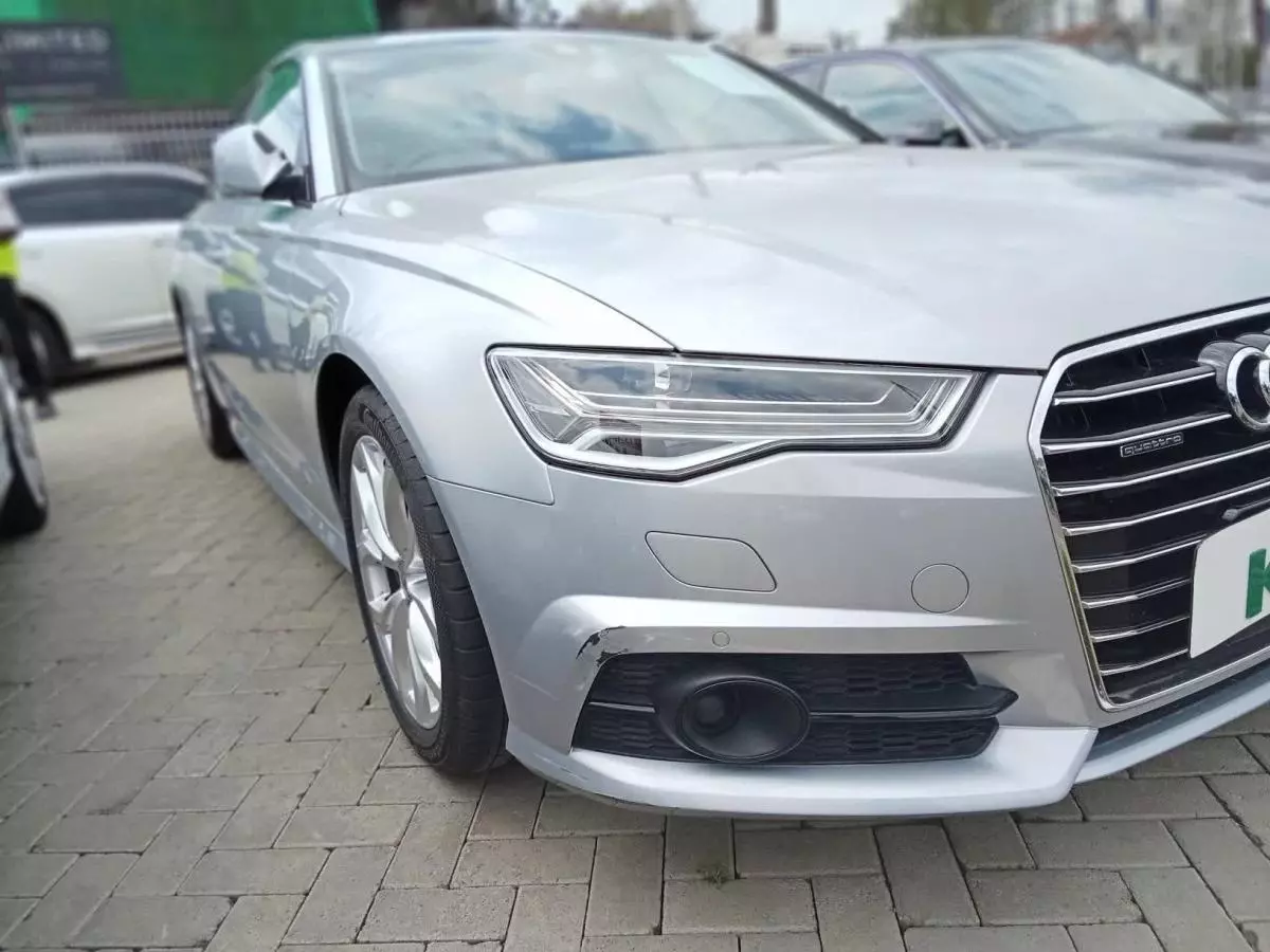 Audi A6   - 2017