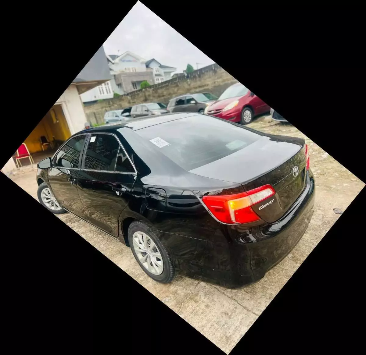 Toyota Camry   - 2012