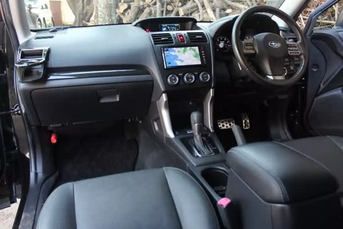 Subaru XT - 2014
