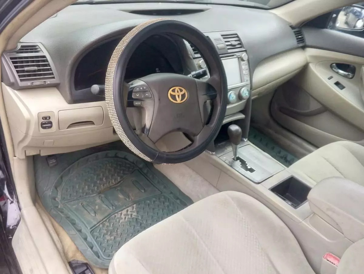 Toyota Camry   - 2007