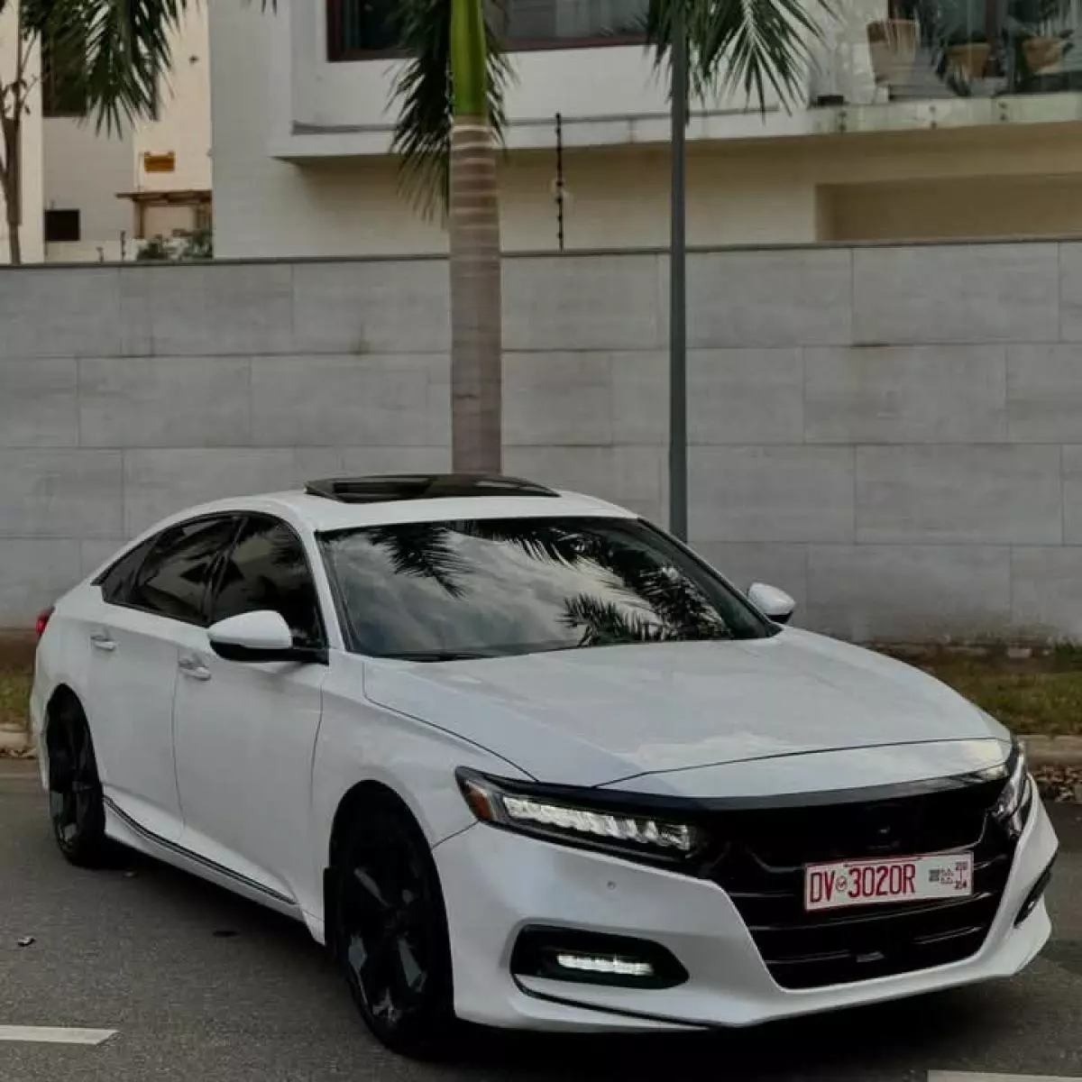 Honda Accord   - 2018