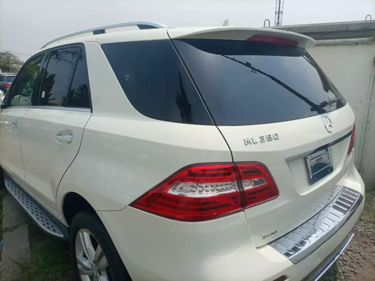 Mercedes-Benz ML 350 - 2013
