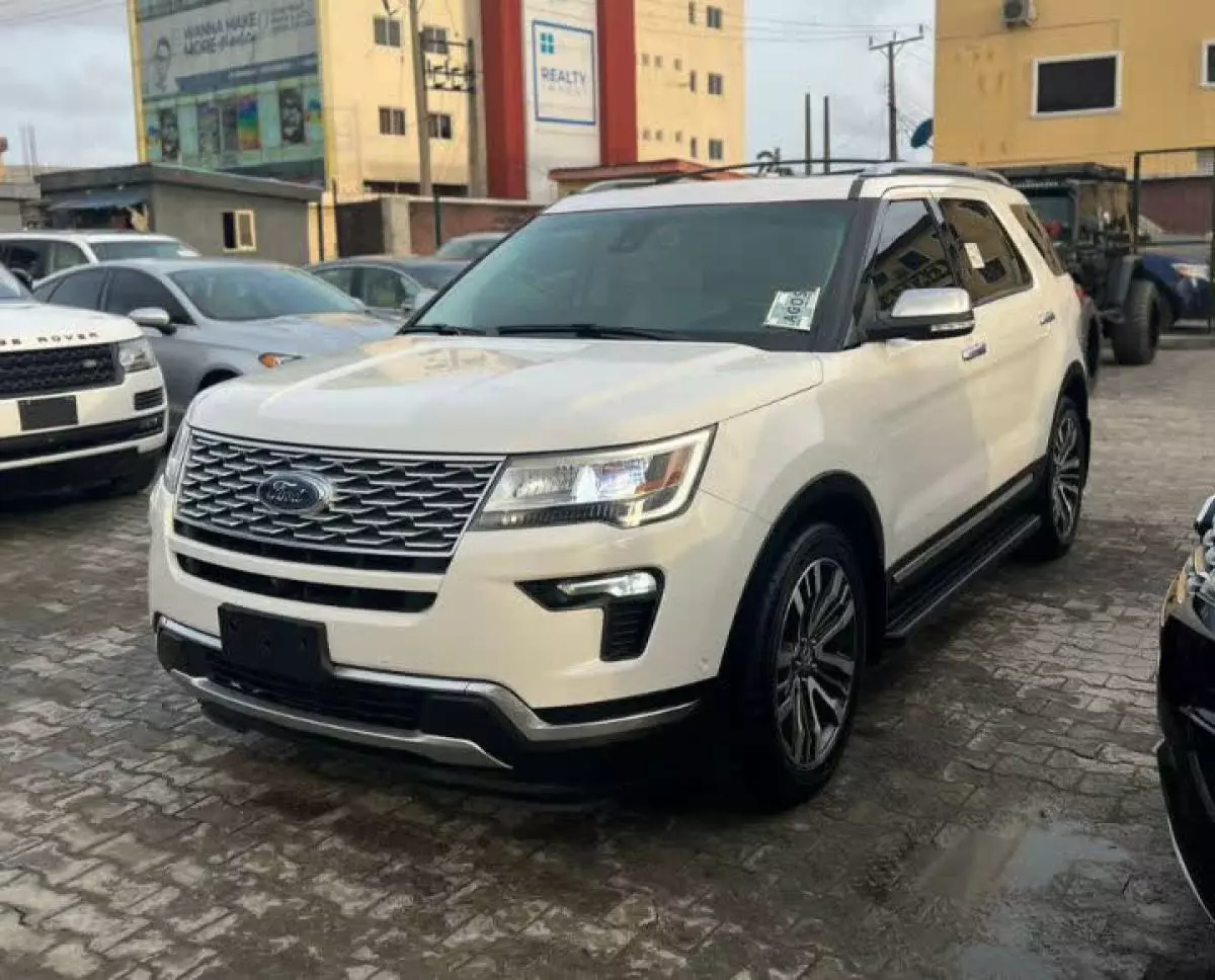 Ford Explorer - 2018