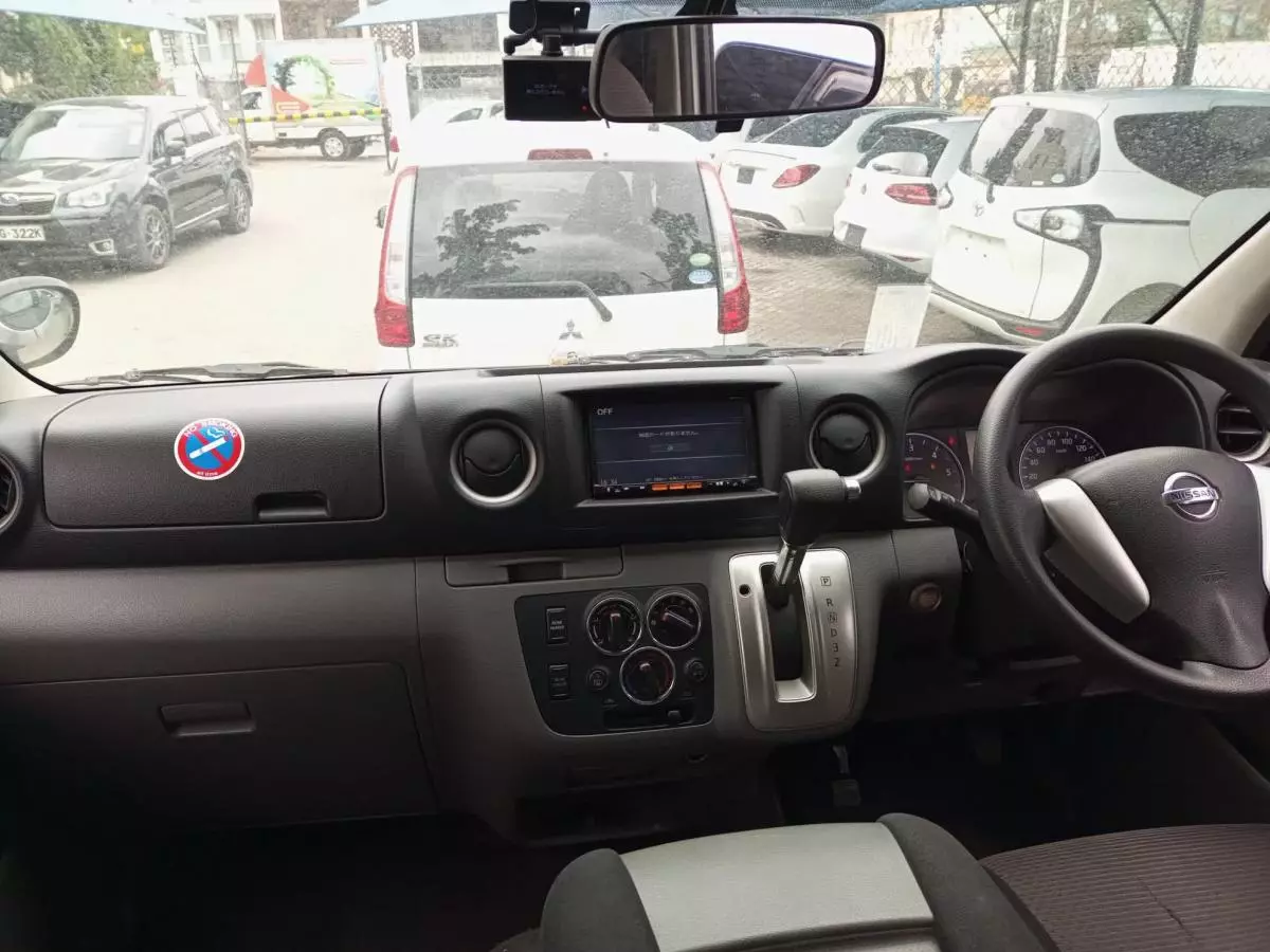 Nissan NV350 - 2015