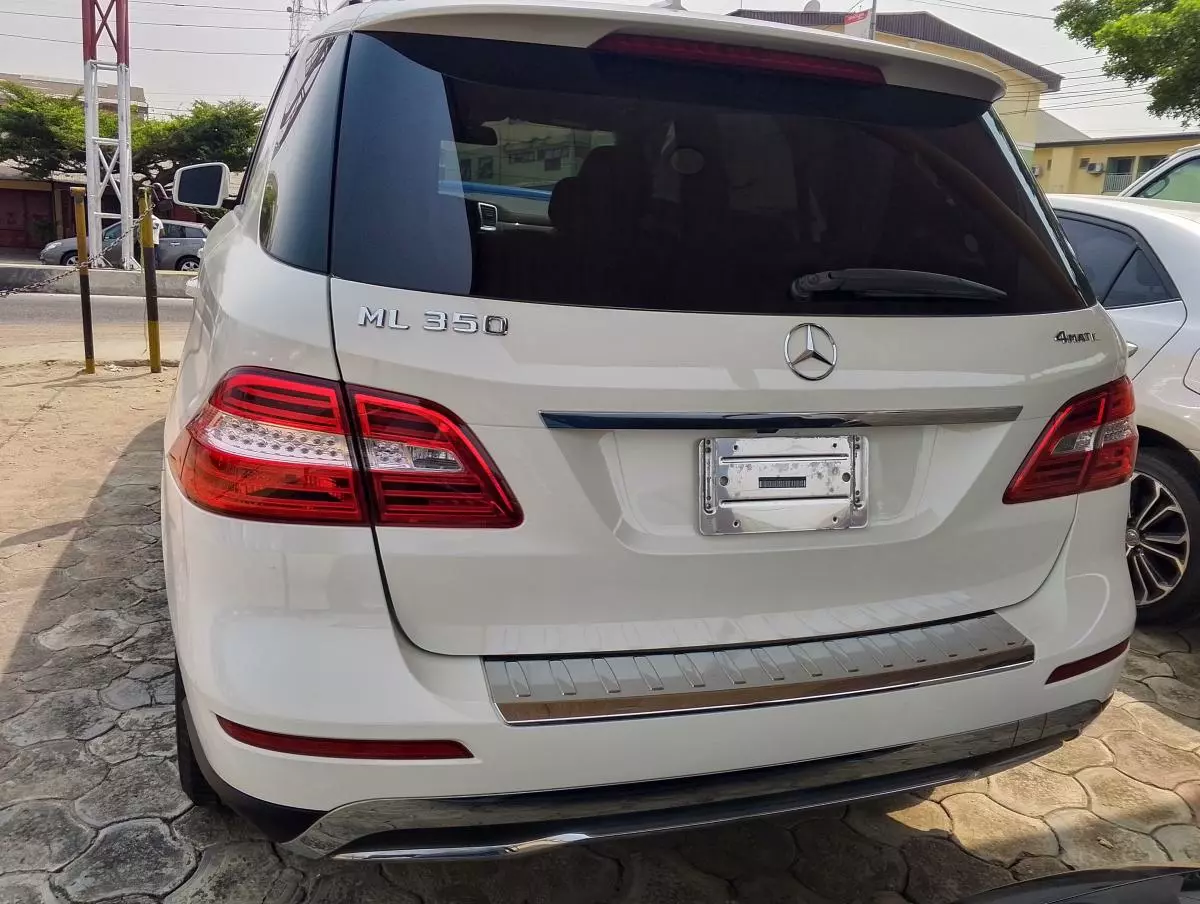 Mercedes-Benz ML 350   - 2012