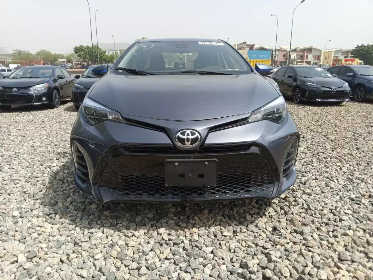 Toyota Corolla   - 2017