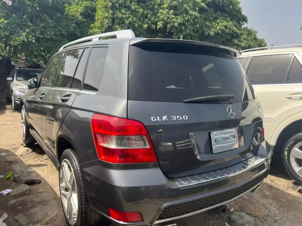 Mercedes-Benz GLK 350   - 2012