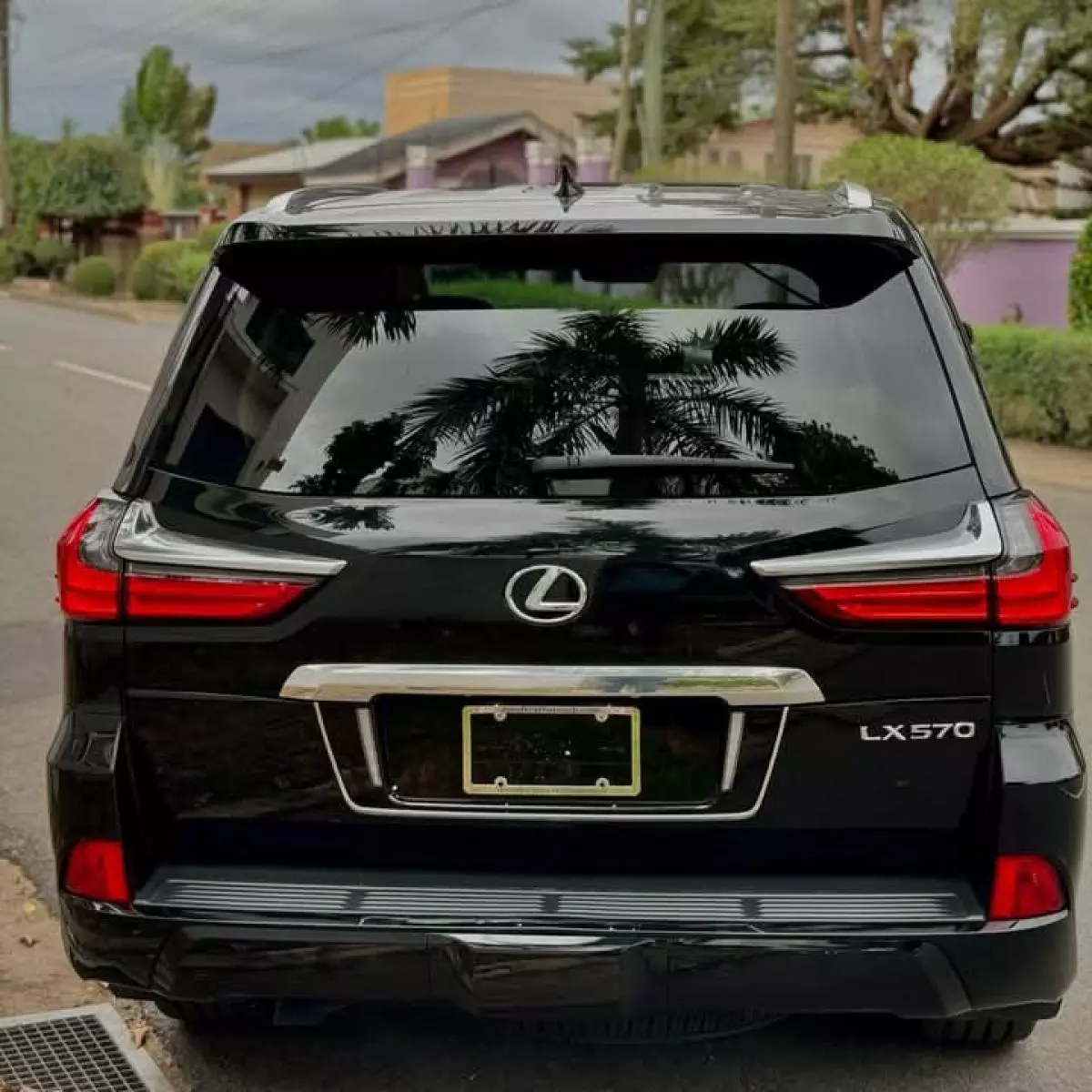 Lexus LX 570   - 2019