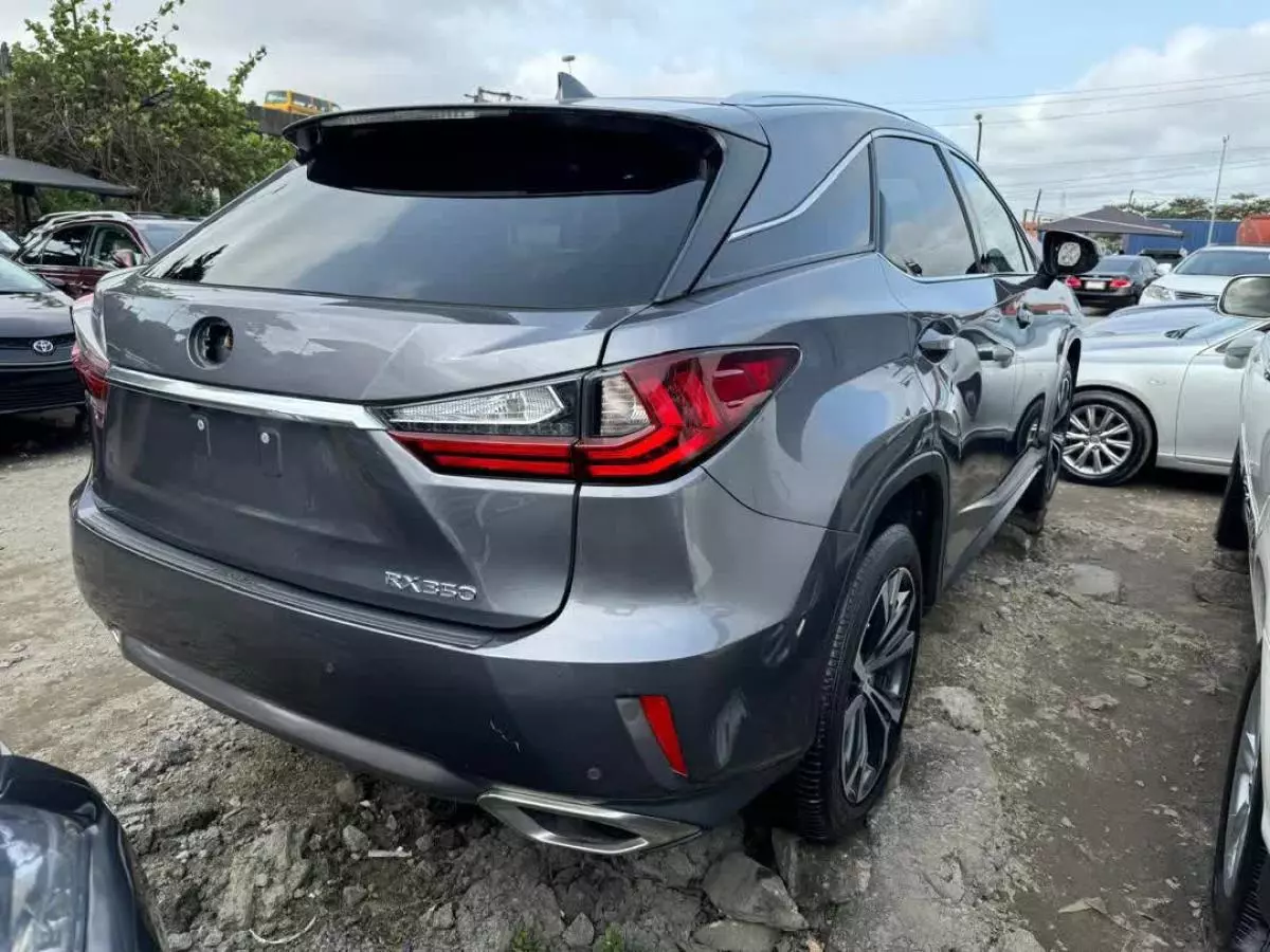 Lexus RX 350   - 2017