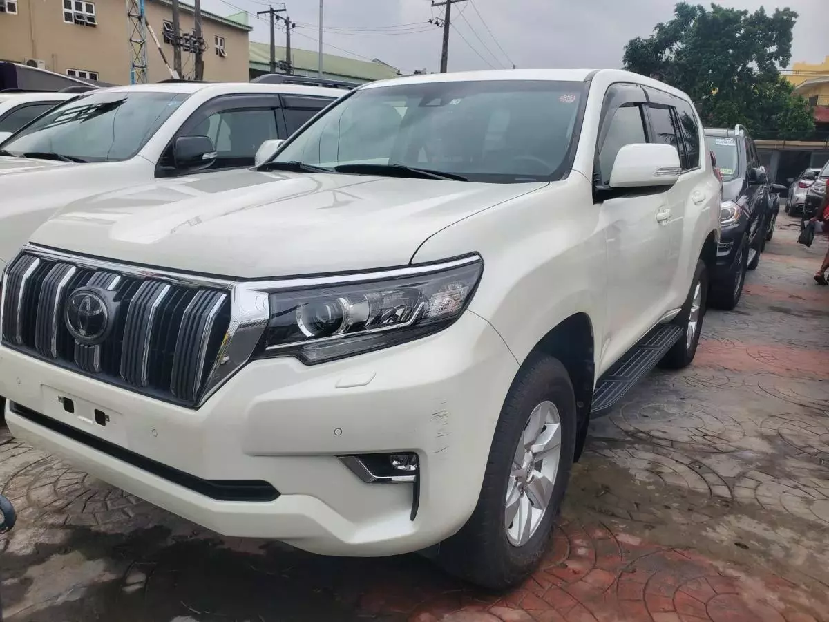 Toyota Landcruiser Prado   - 2022