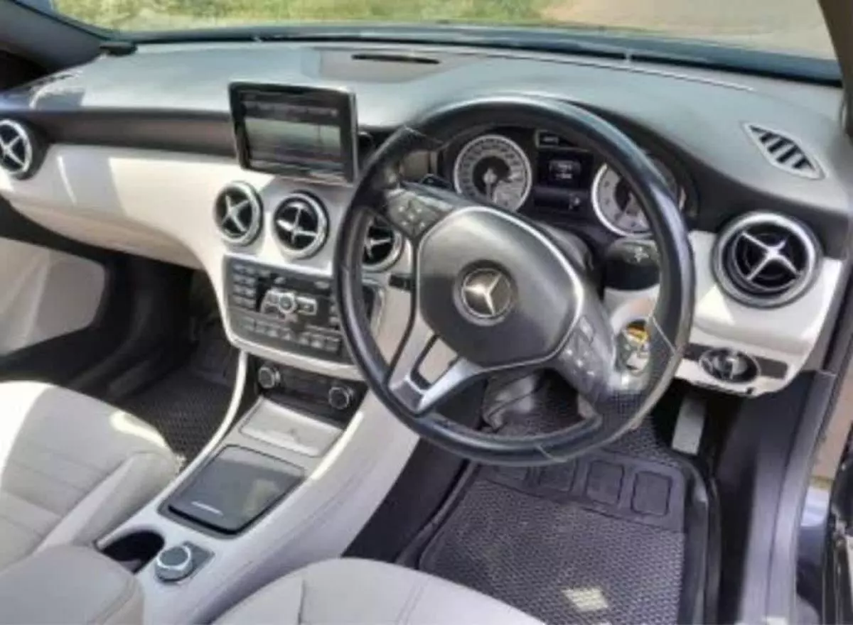 Mercedes-Benz A 180 - 2014