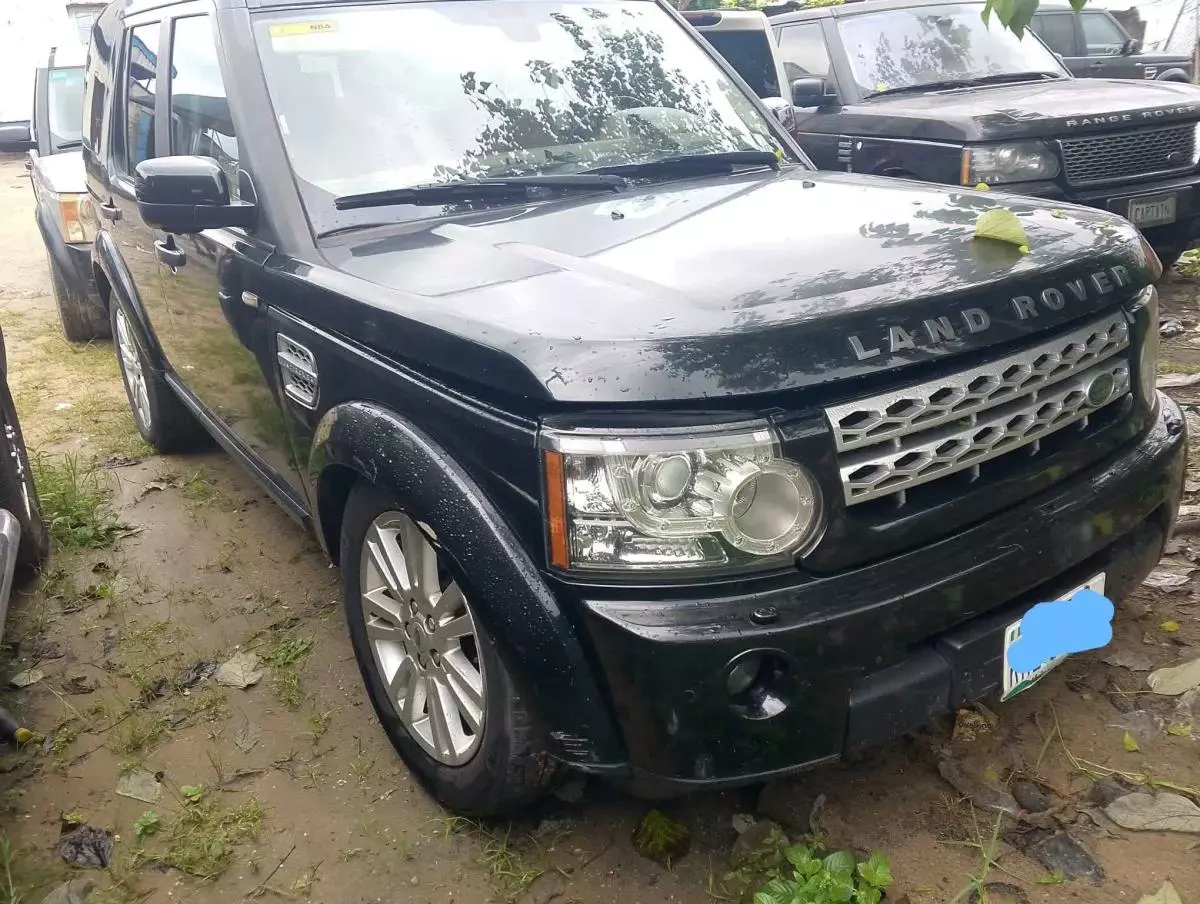 Land Rover LR 4   - 2011