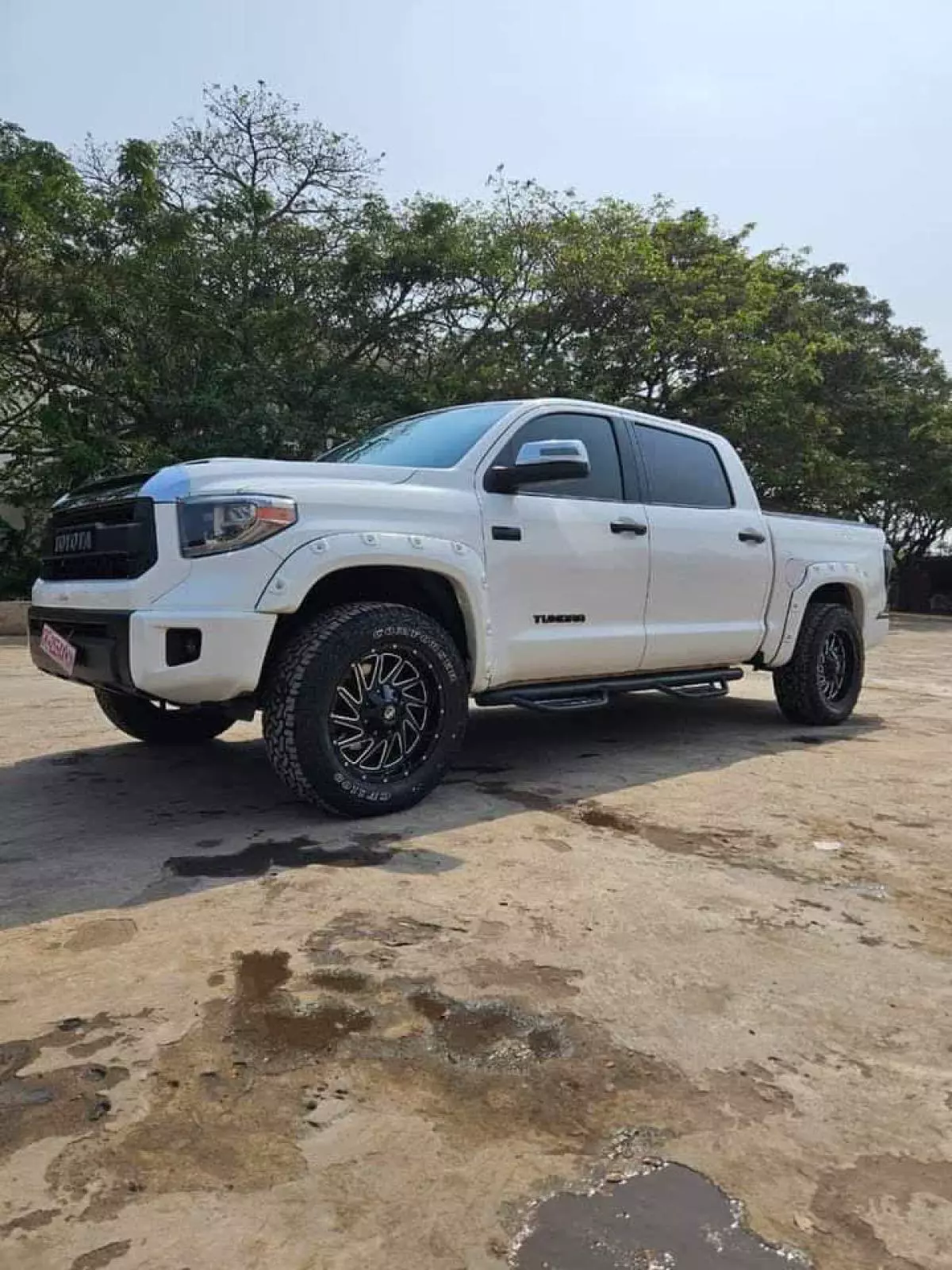 Toyota Tundra   - 2020