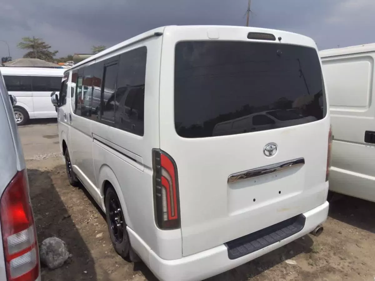 Toyota Hiace - 1998