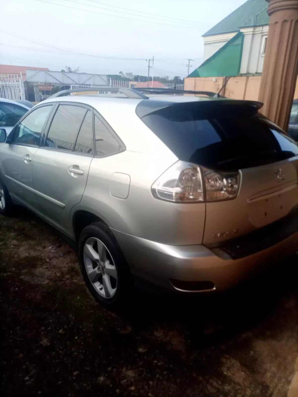 Lexus RX 330   - 2005