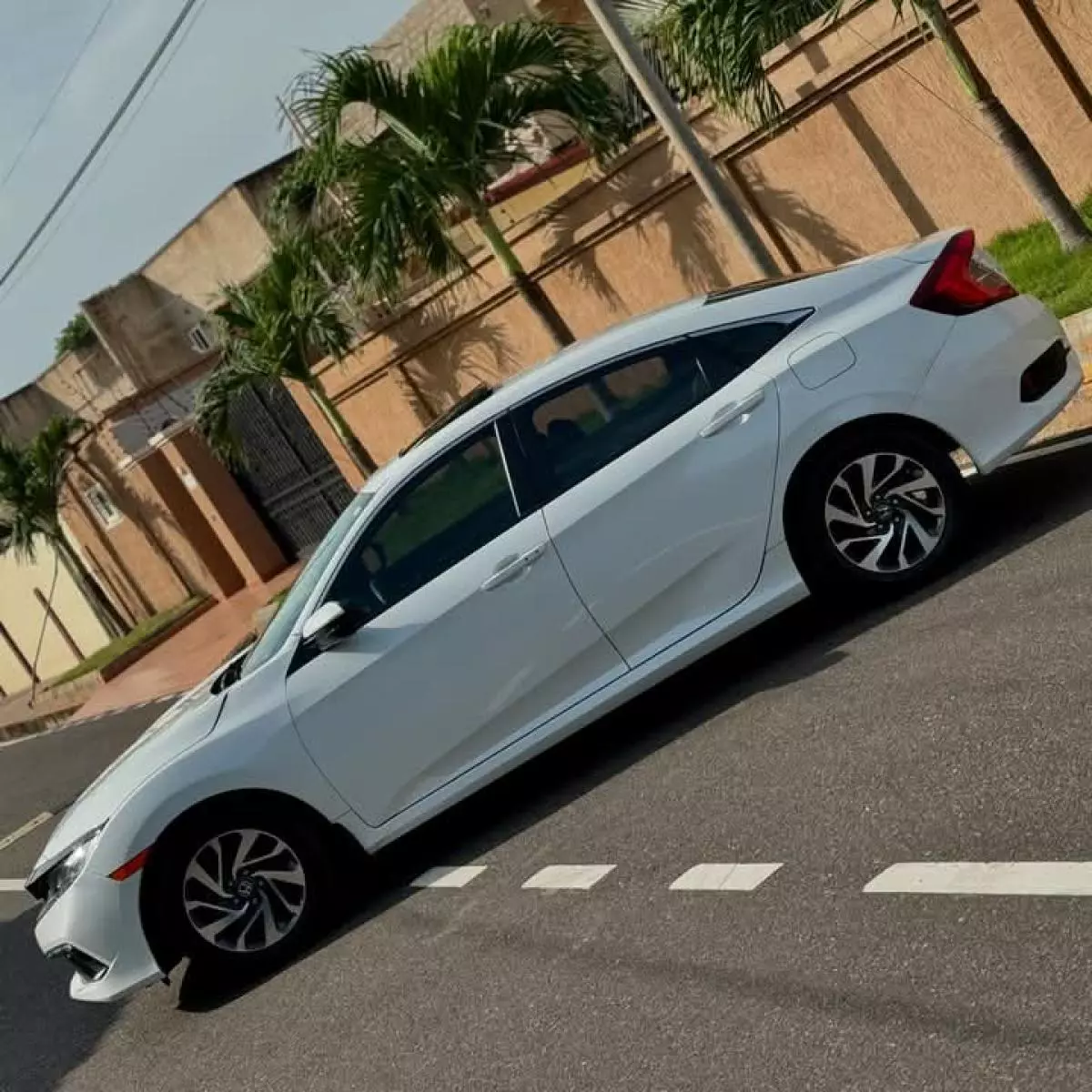 Honda Civic   - 2019