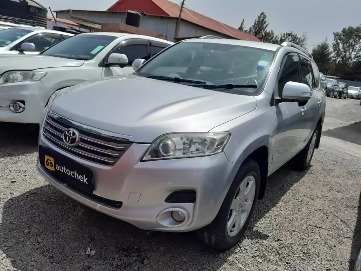 Toyota Vanguard  - 2008