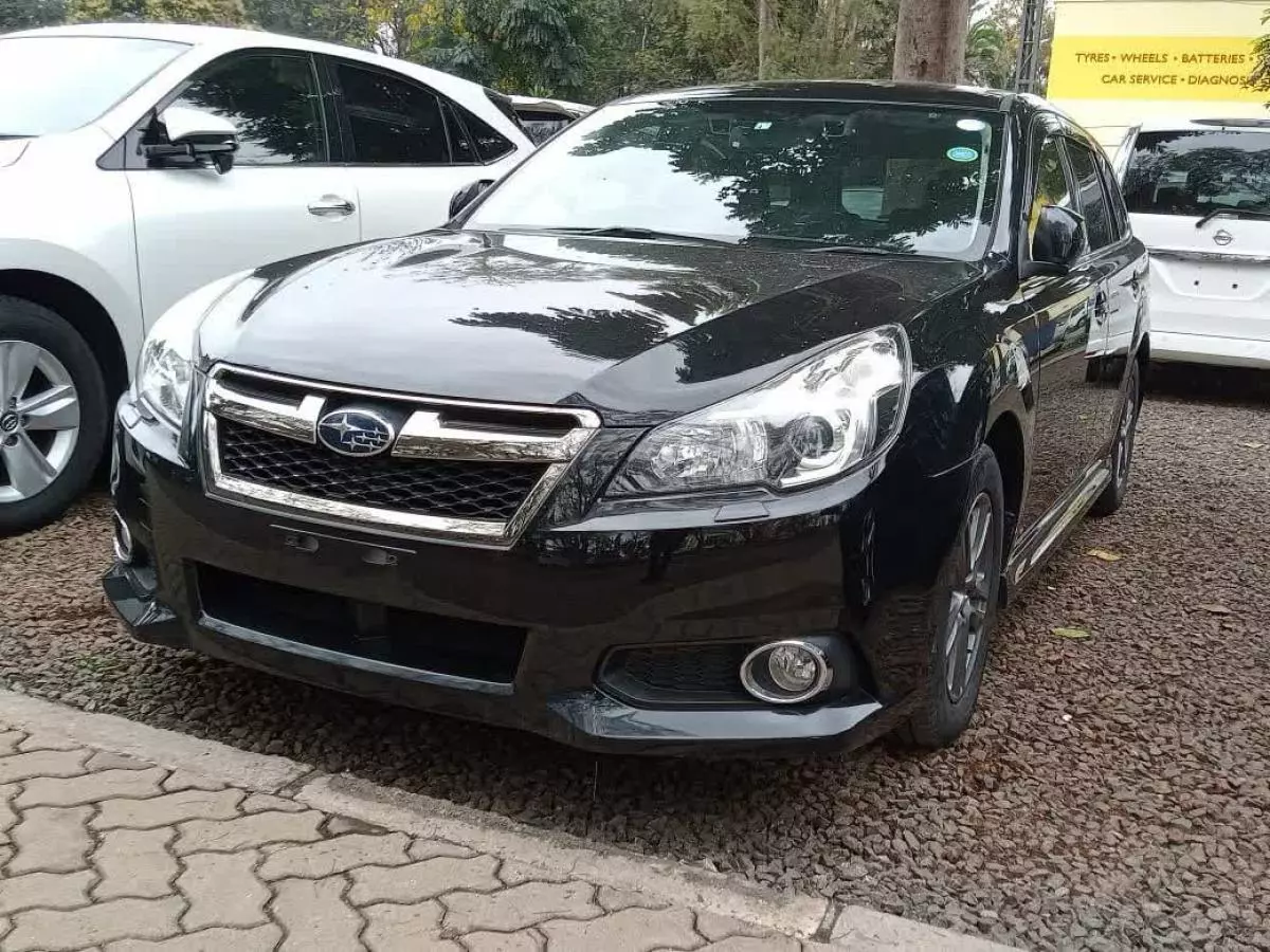 Subaru Legacy - 2014