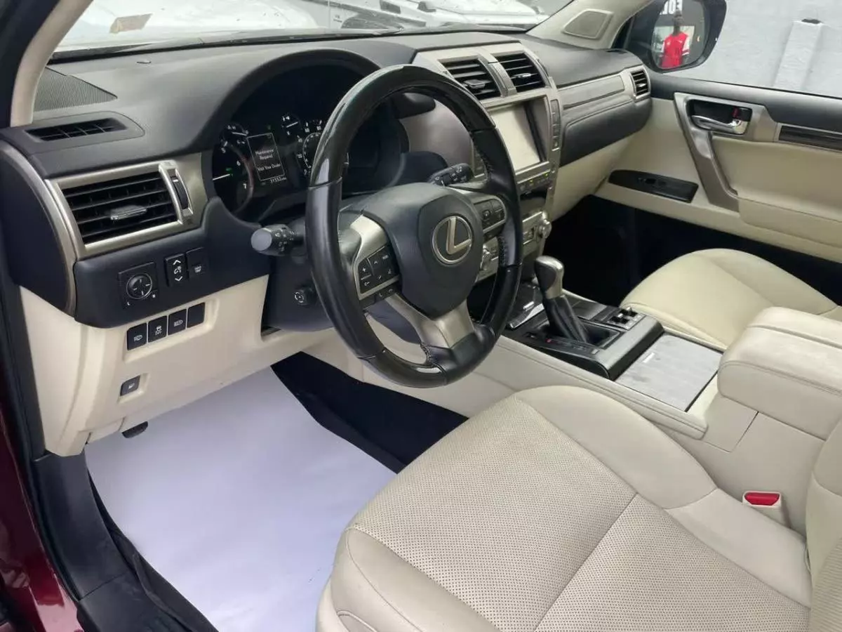 Lexus GS 460   - 2020
