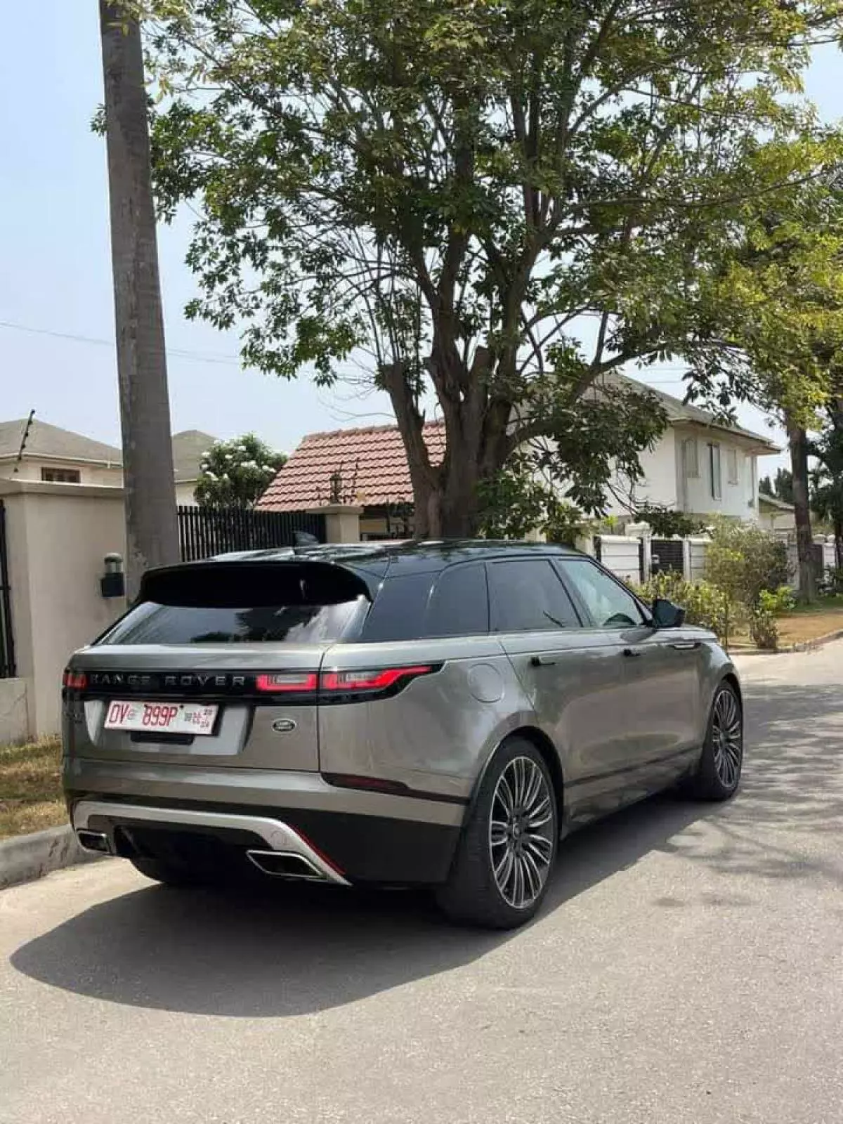 Land Rover Range Rover Velar   - 2020