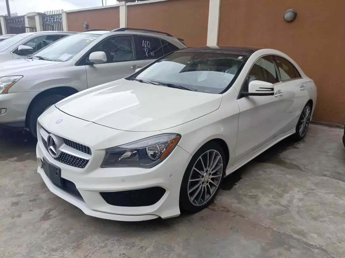 Mercedes-Benz CLA 250   - 2016