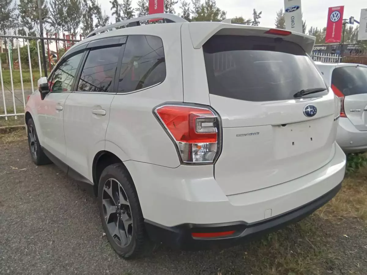 Subaru Forester   - 2016