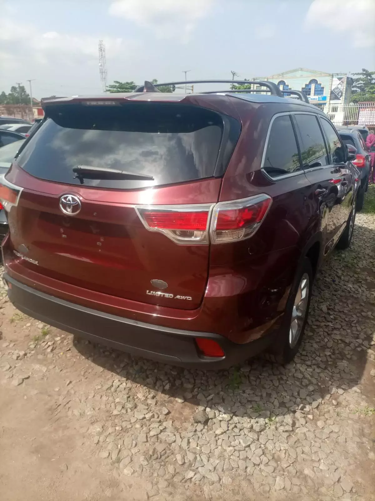 Toyota Highlander   - 2015