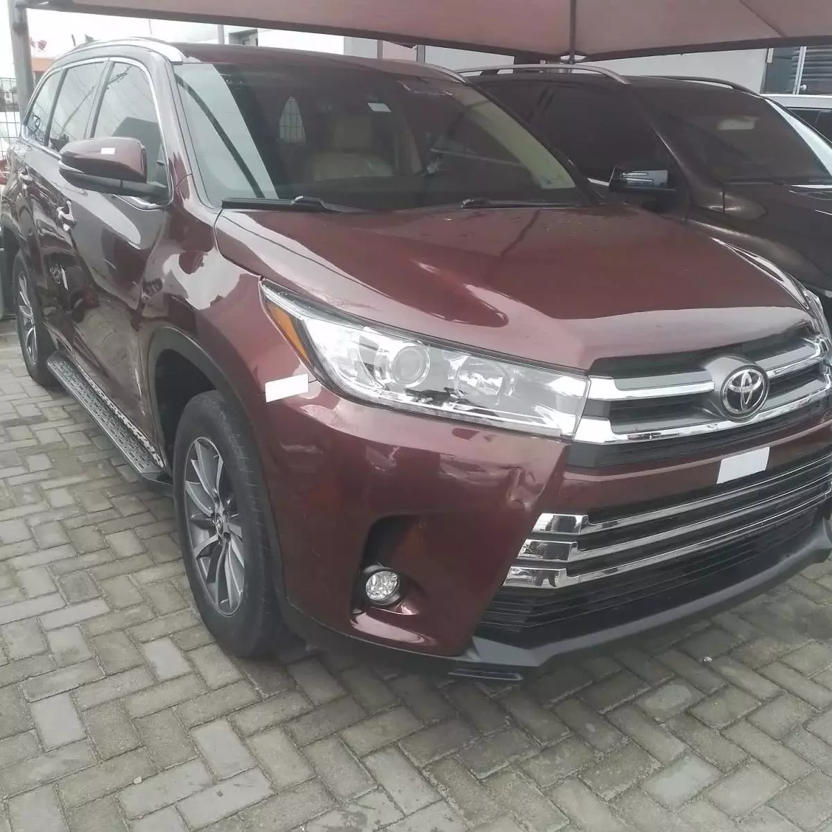 Toyota Highlander   - 2018