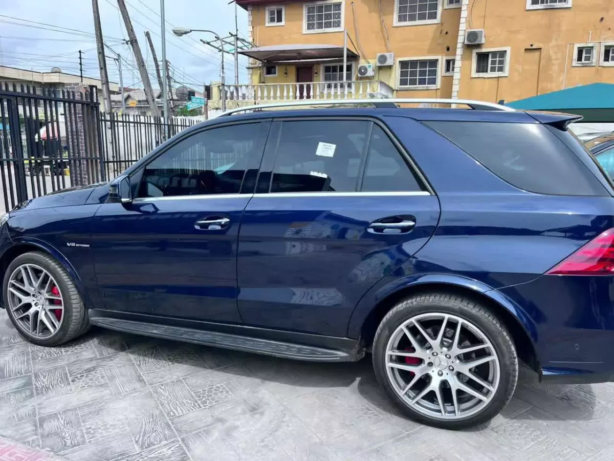 Mercedes-Benz GLE 63 AMG   - 2018