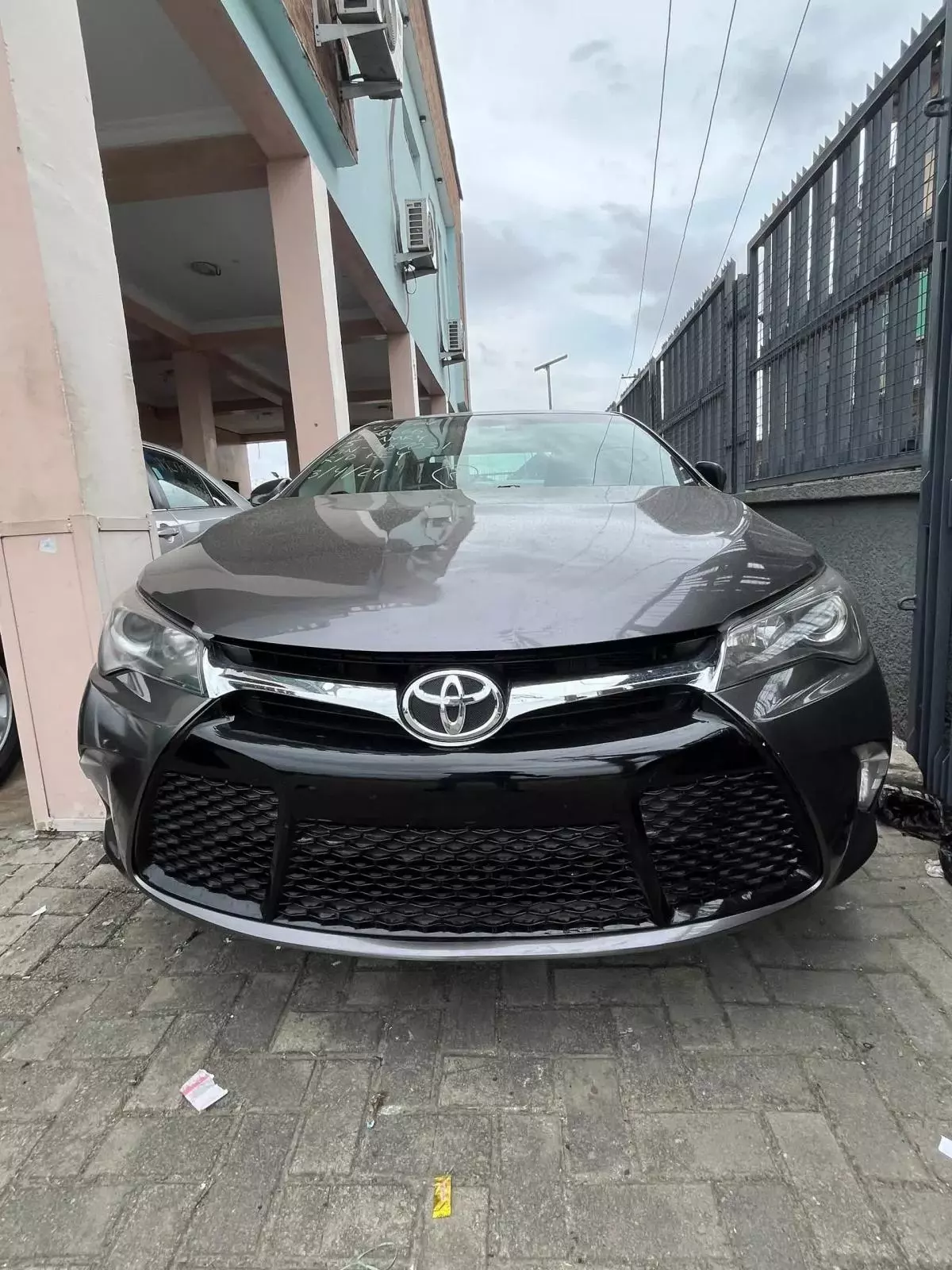 Toyota Camry   - 2015