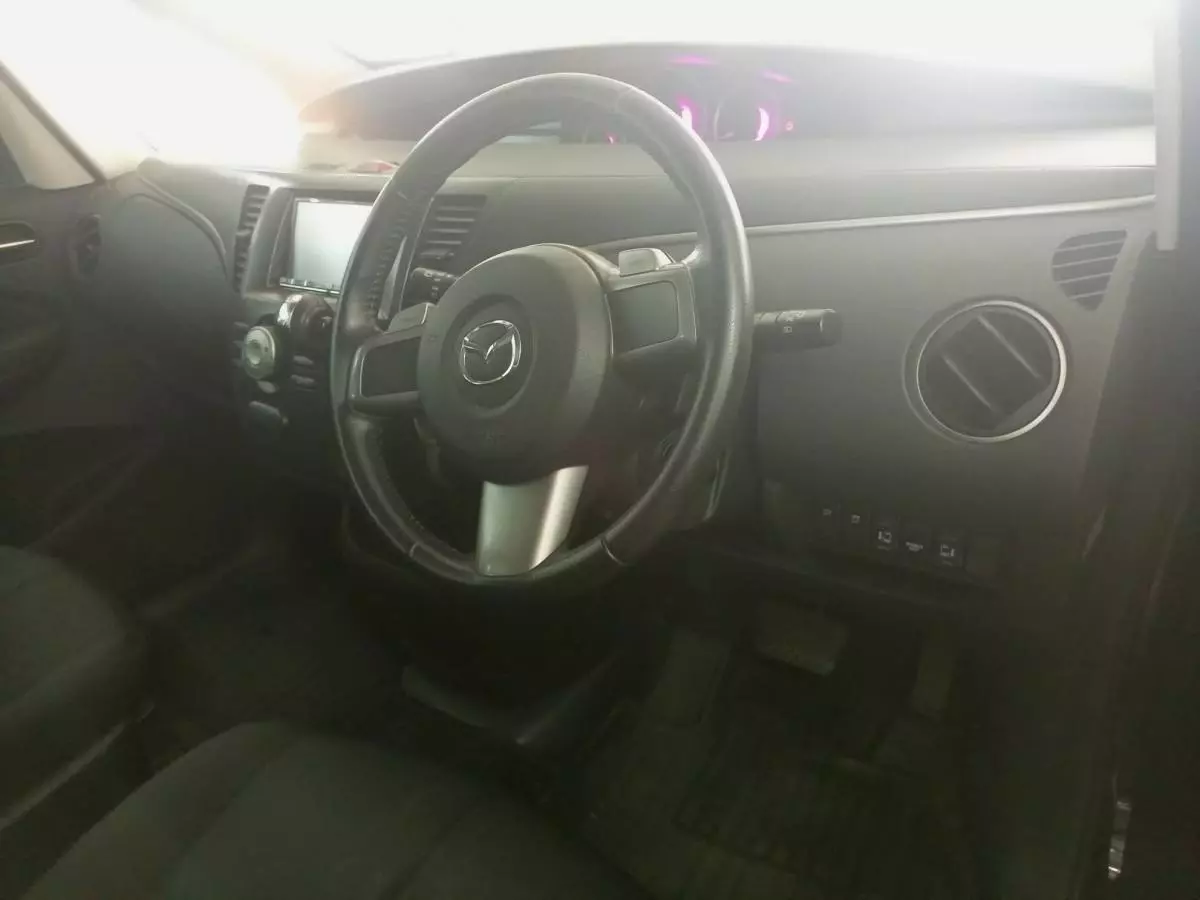 Mazda Biante - 2015