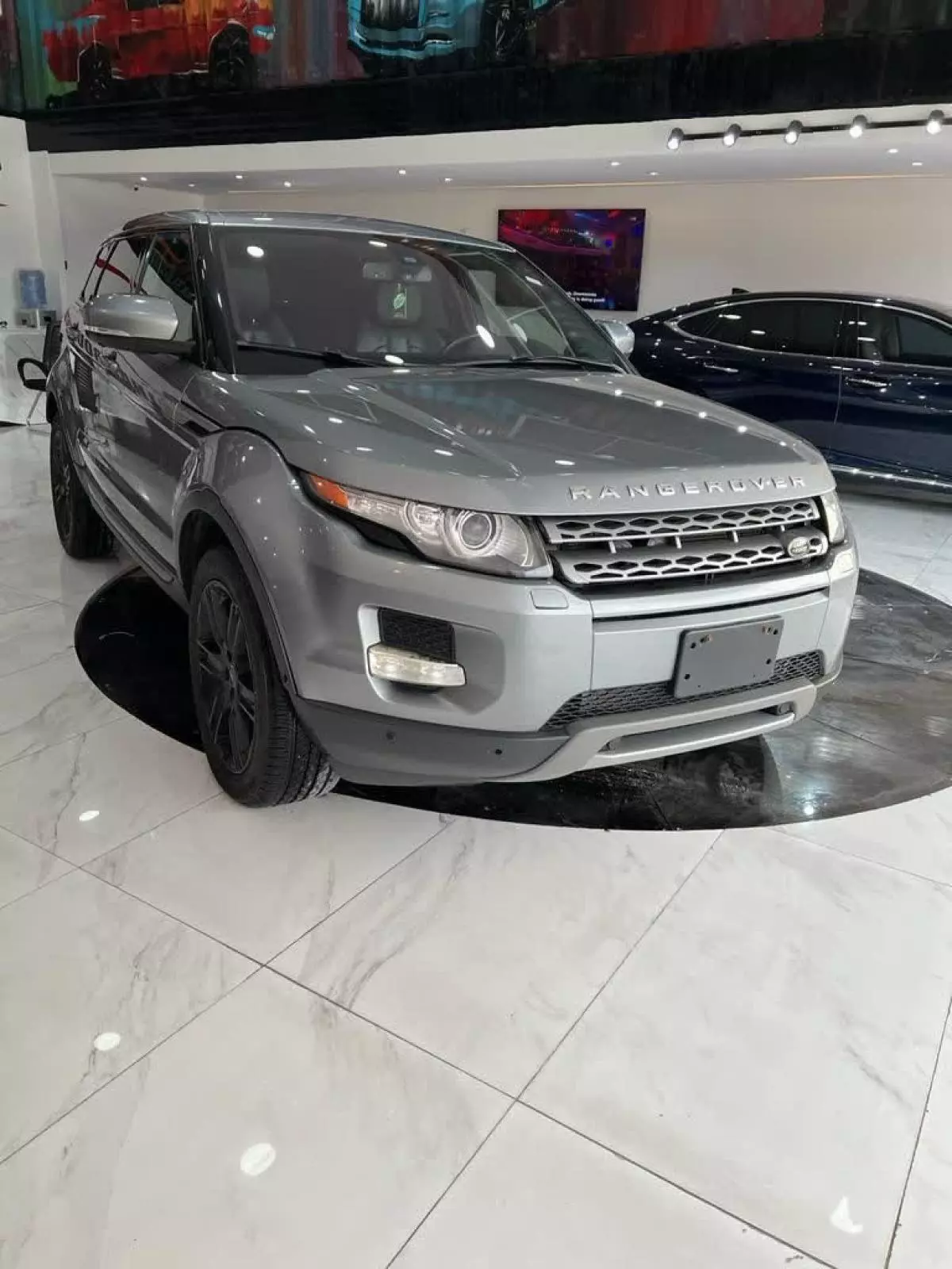 Land Rover Range Rover Evoque   - 2013