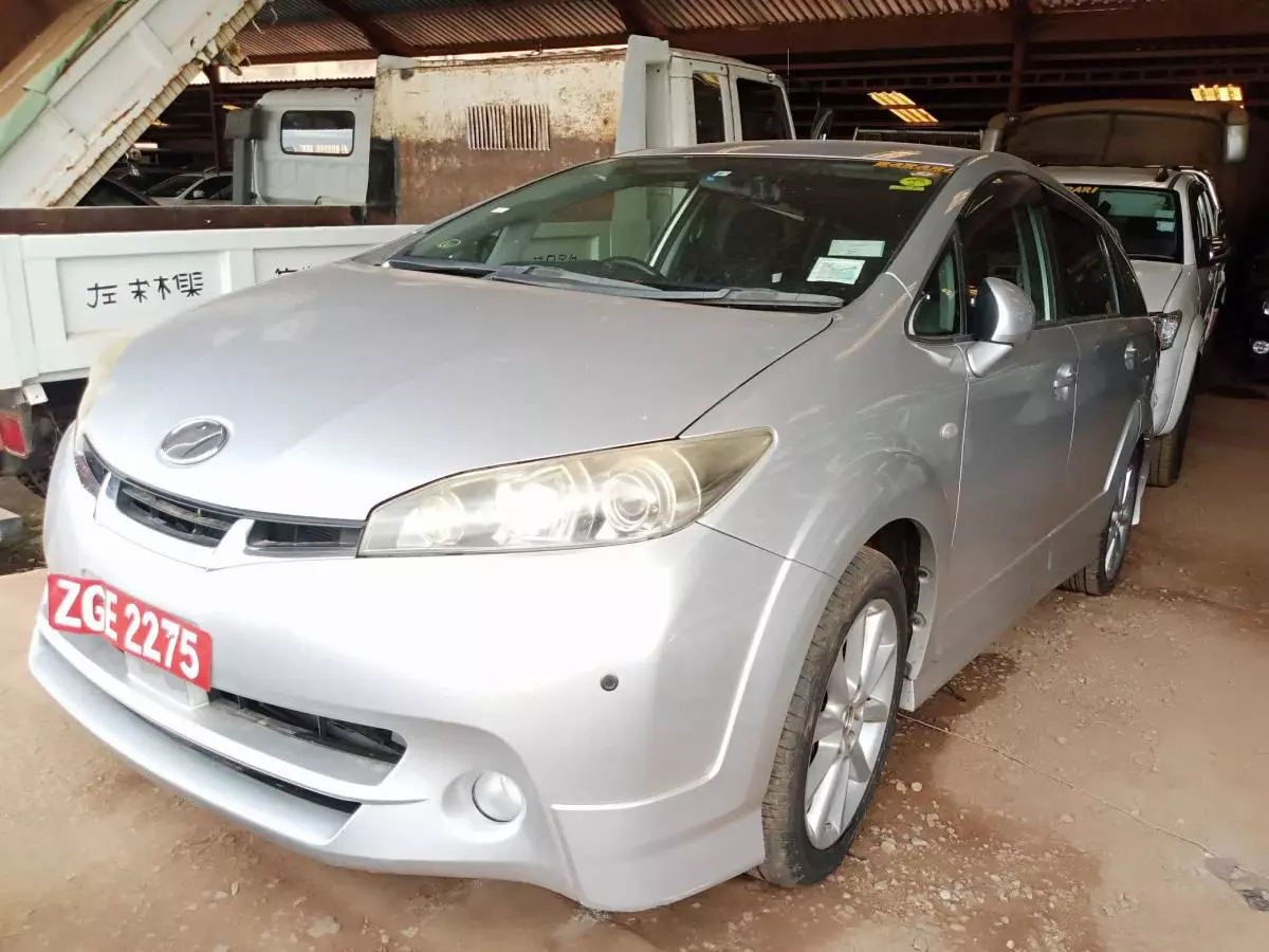 Toyota Wish - 2009