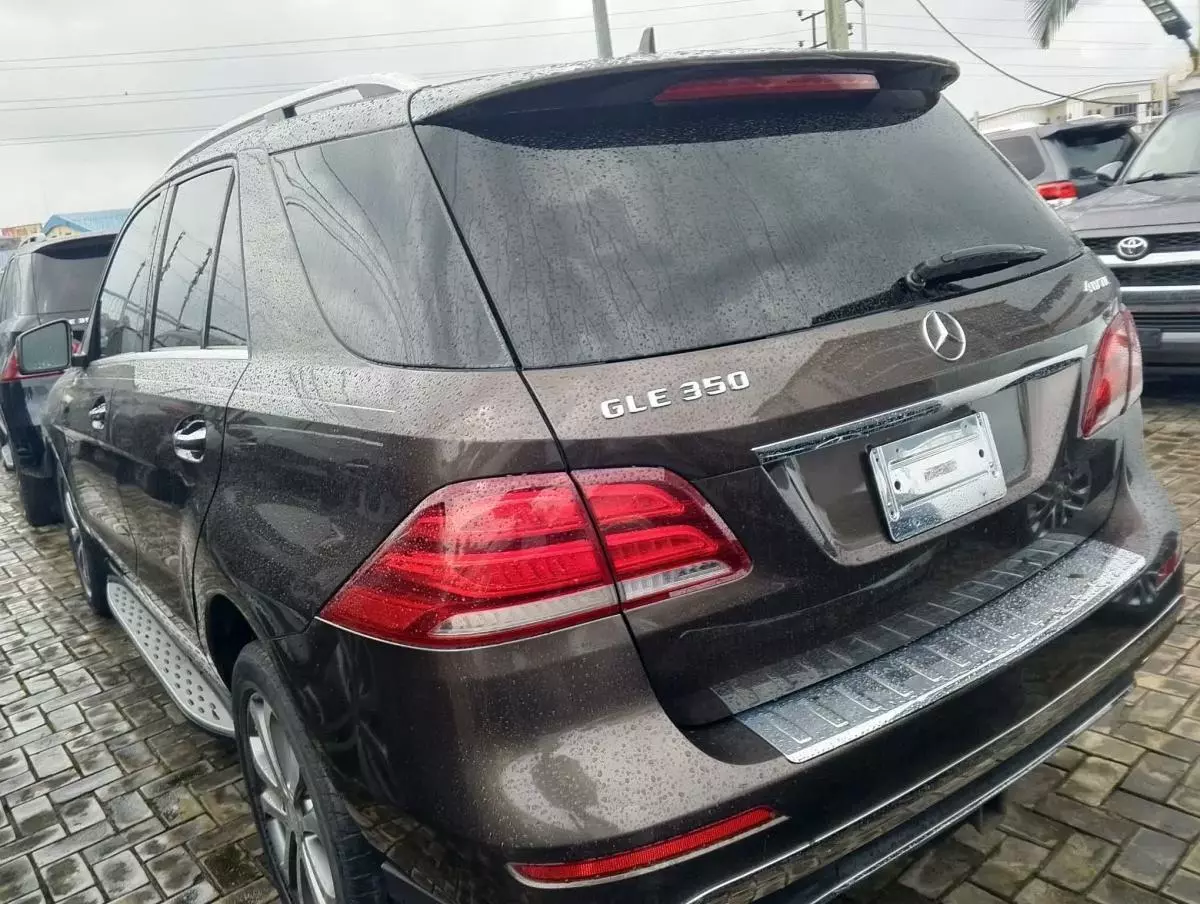 Mercedes-Benz GLE 350   - 2016