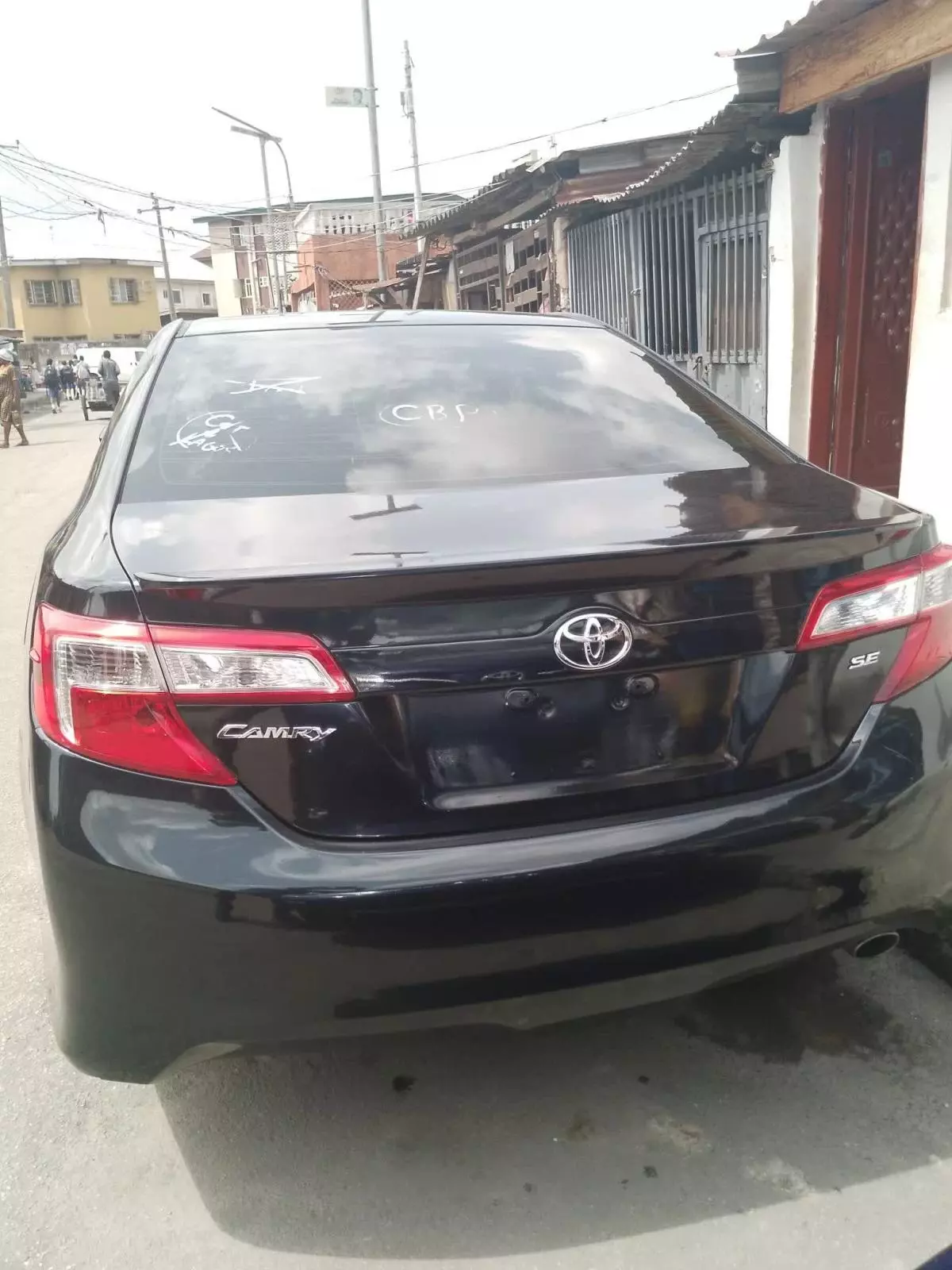 Toyota Camry   - 2014