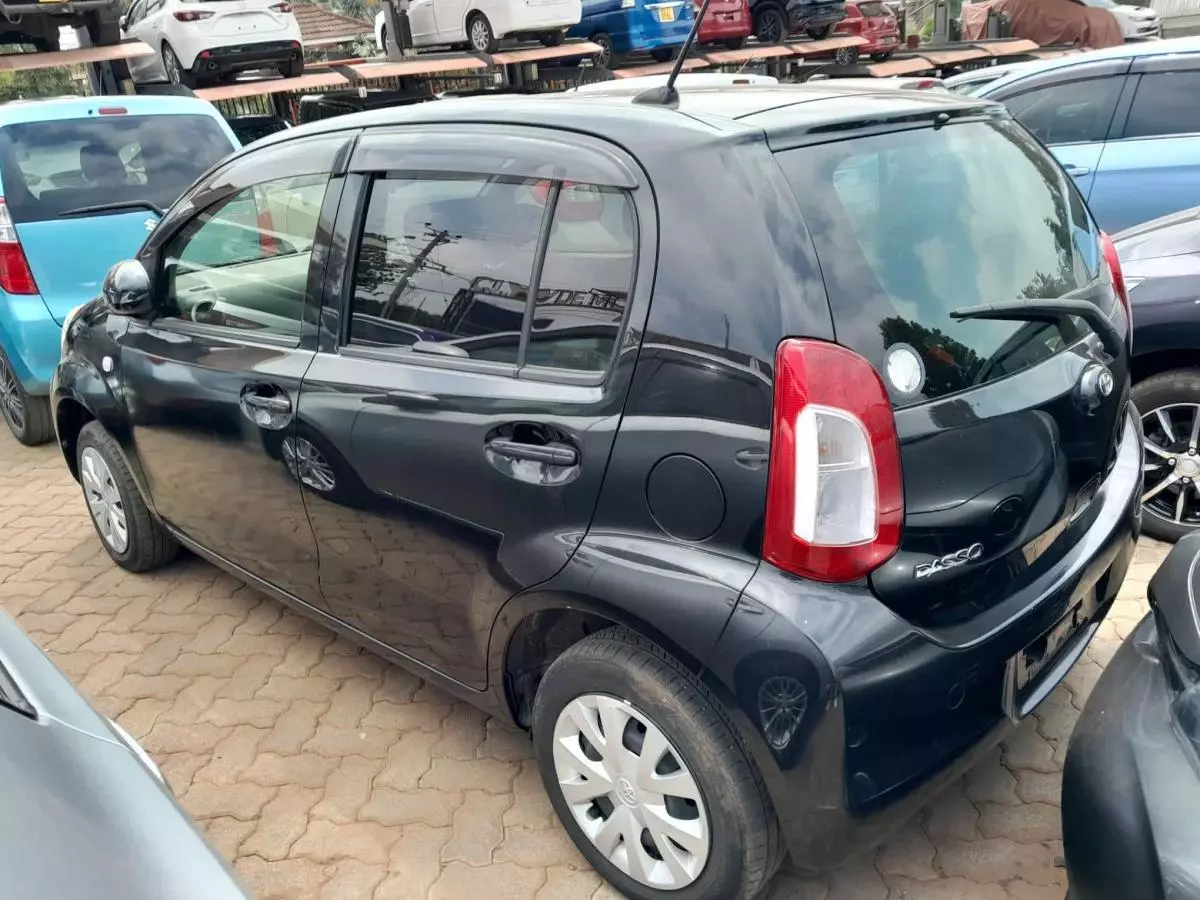 Toyota Passo - 2016
